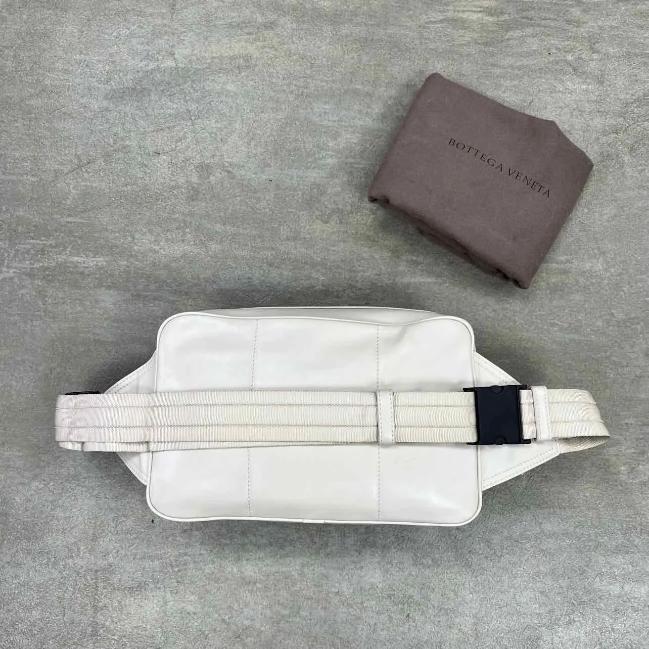 Bottega Veneta Belt Bag New (Cond) White Size OS Bags