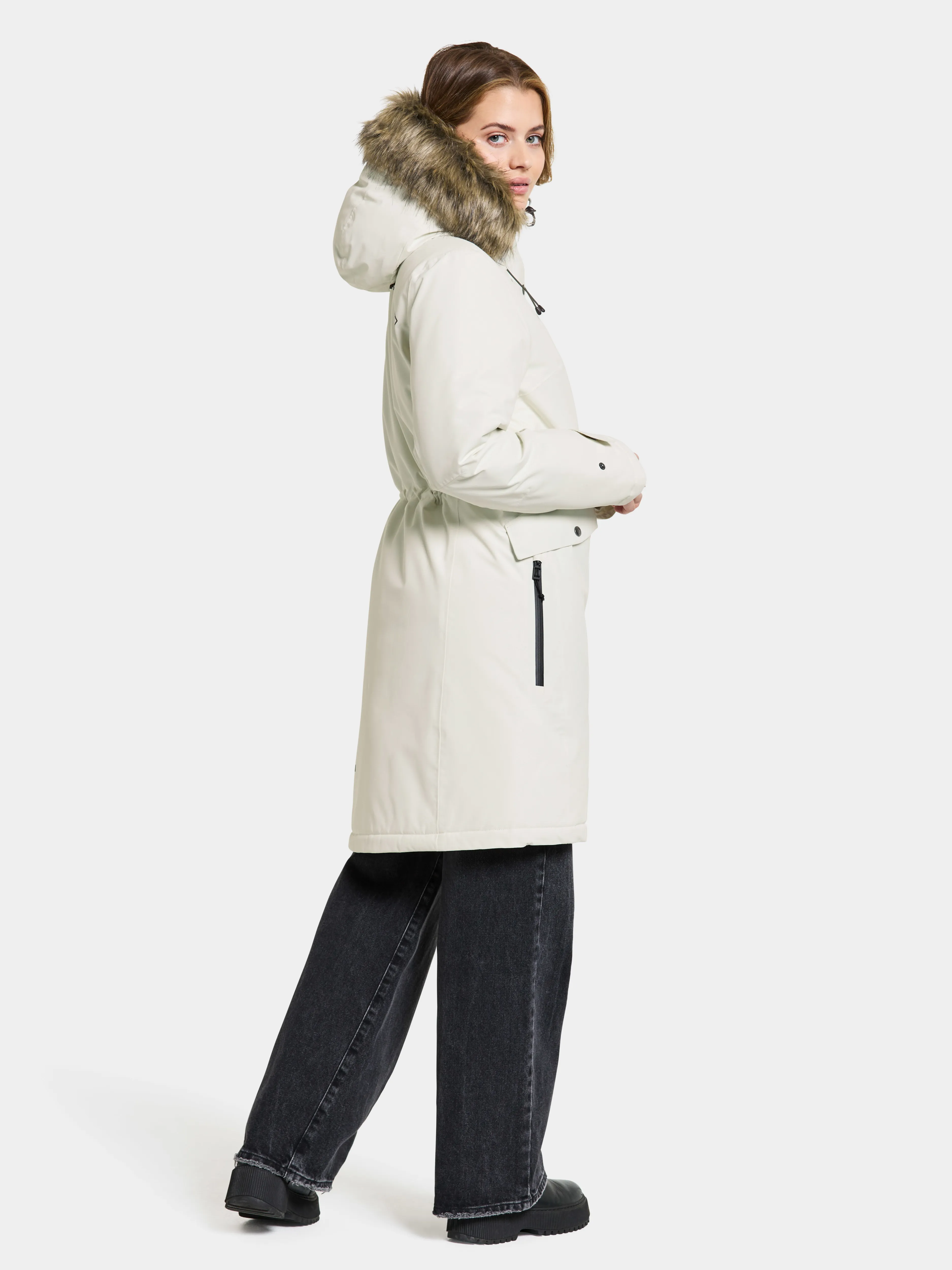 Didriksons Women's Erika Parka 3 White Foam | Buy Didriksons Women's Erika Parka 3 White Foam here | Outnorth