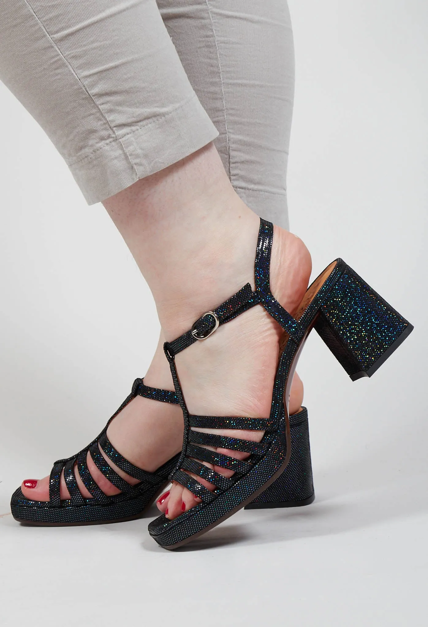 Genial Chunky Heel in Black