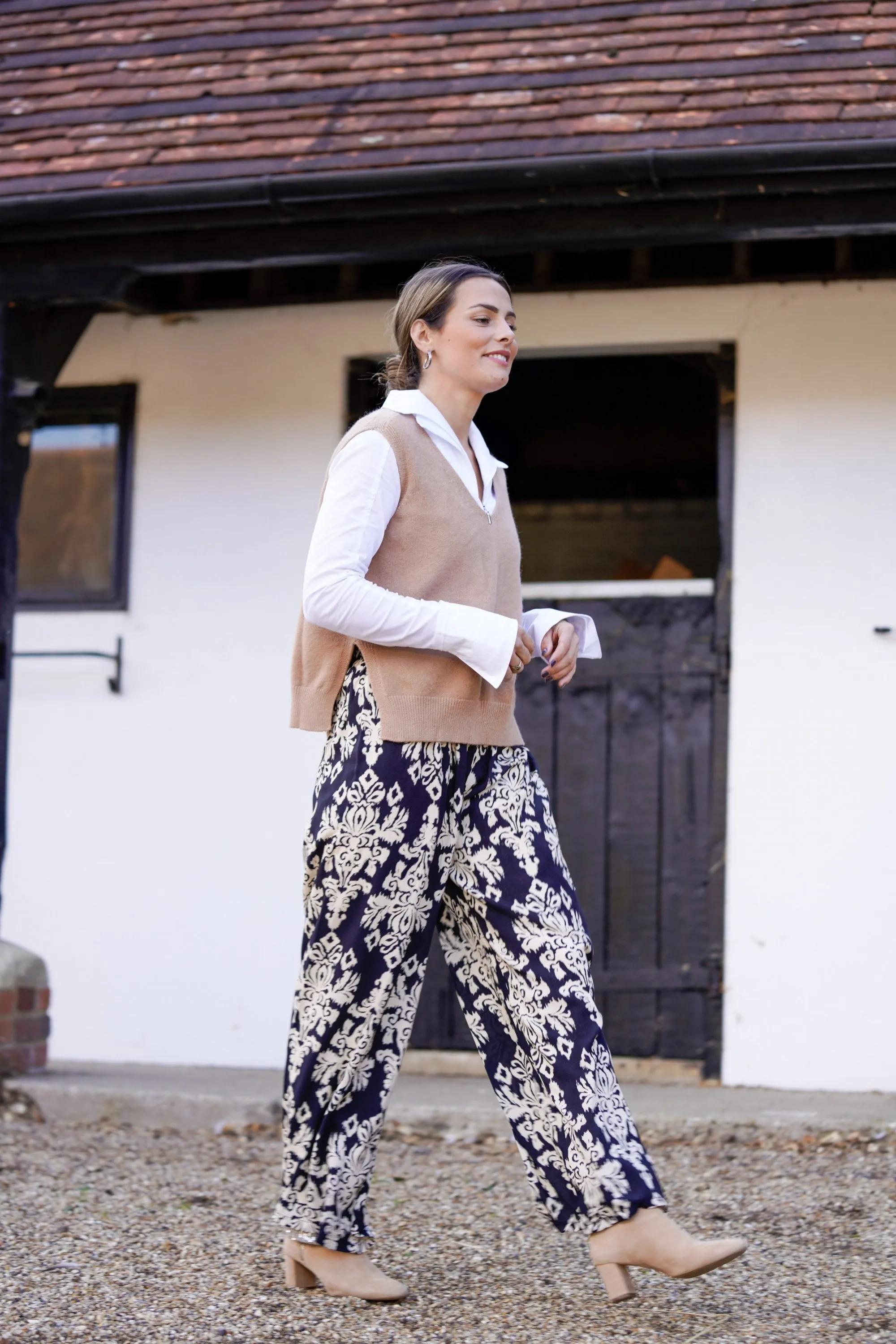 Jen Damask Pattern Trousers