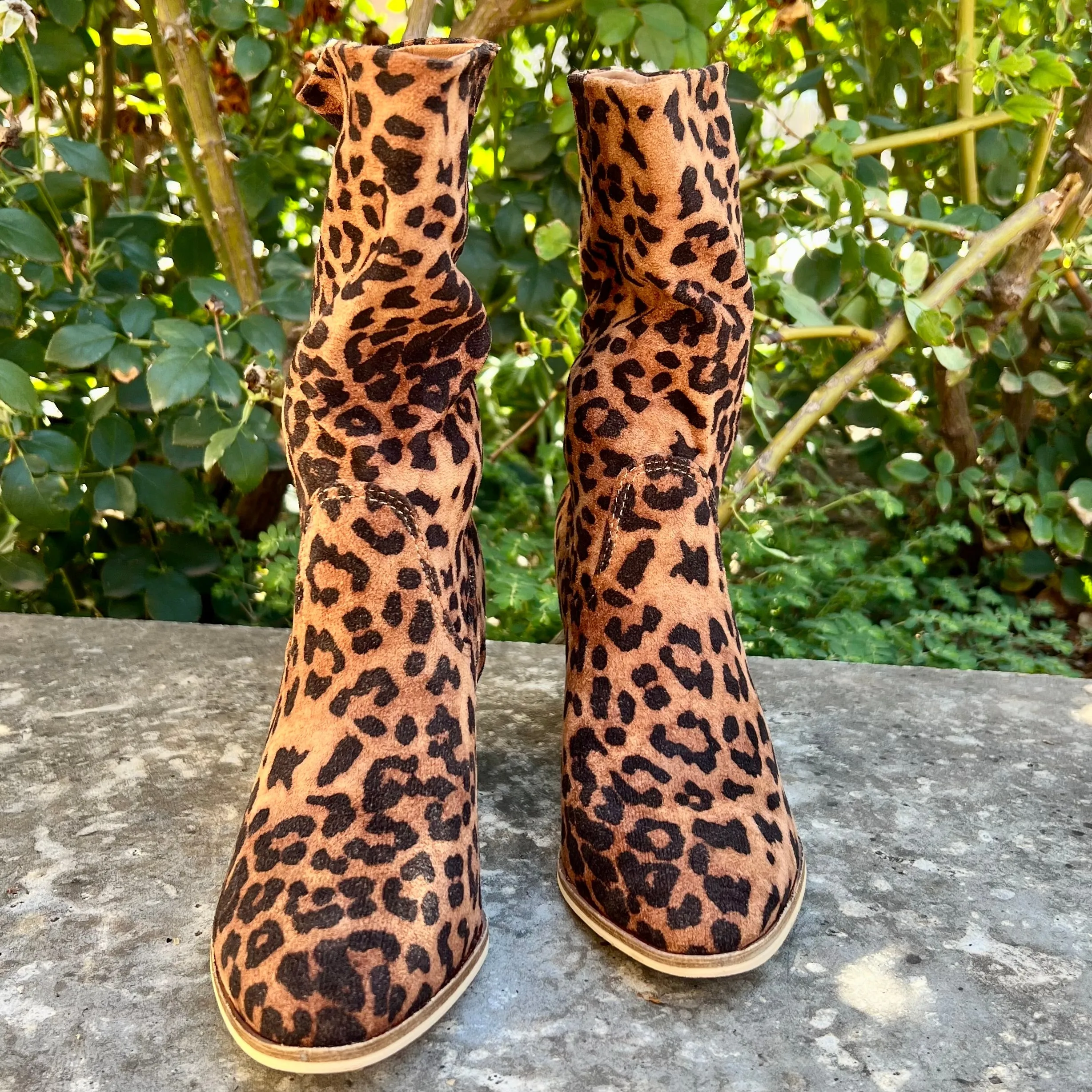 Leopard Steppin' Boots*