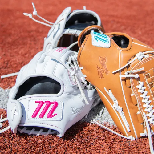 Marucci Magnolia 39S2 13 Fastpitch First Base Mitt: MFG3MG39S2FP-TF