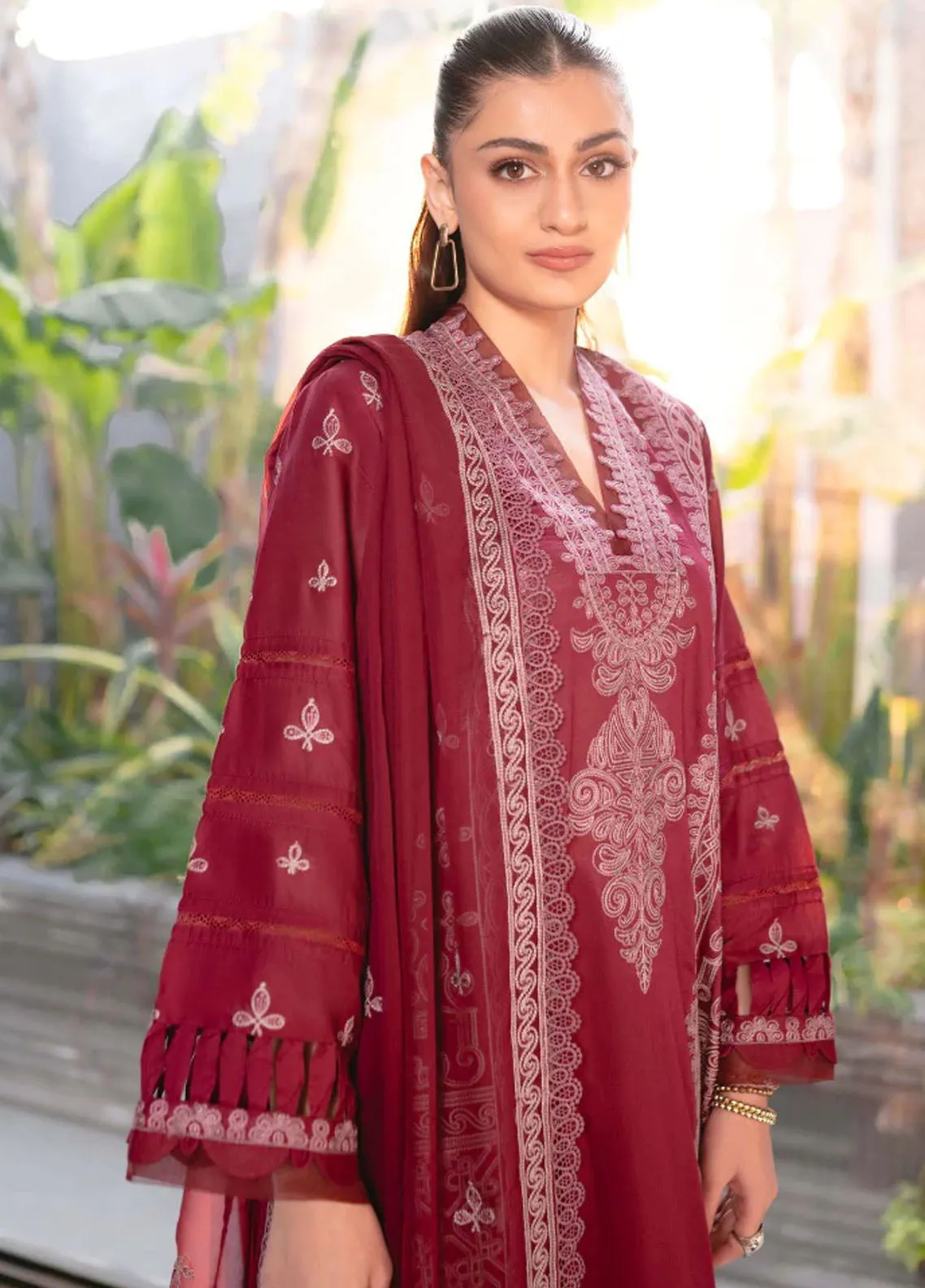 Meraki By Humdum Embroidered Lawn 3 Piece Unstitched Suit HD24M D-09