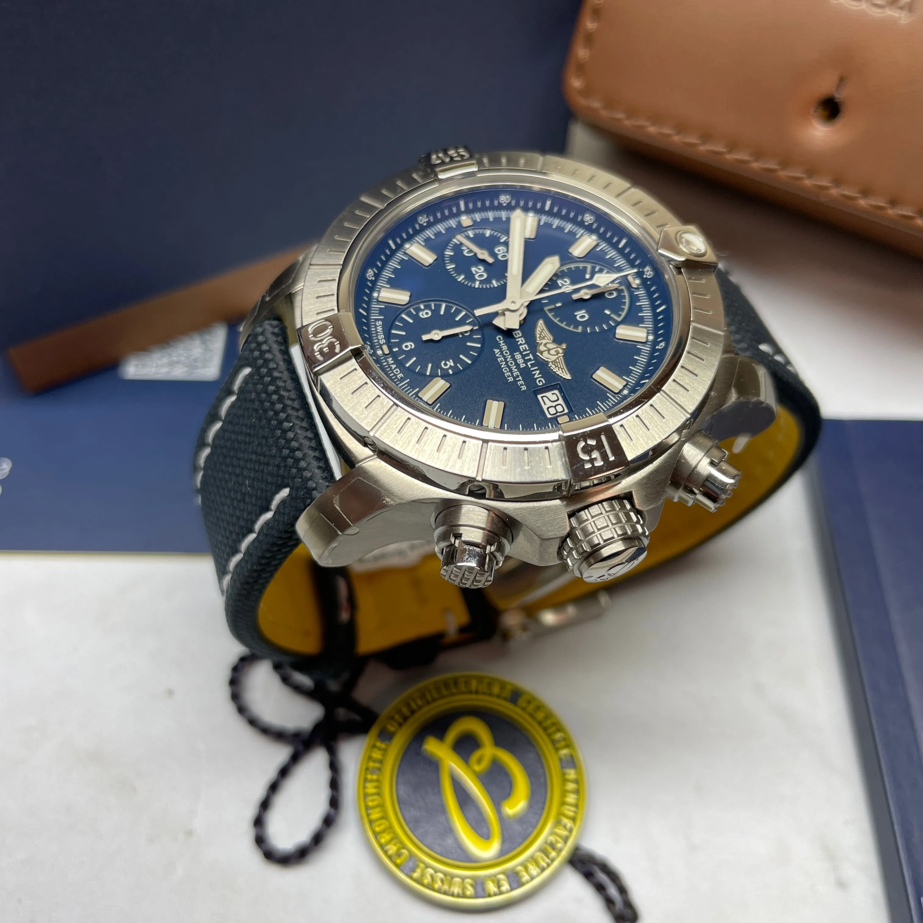 Pre-Owned Breitling Avenger Chronograph 43mm Blue Watch A13385101C1X2