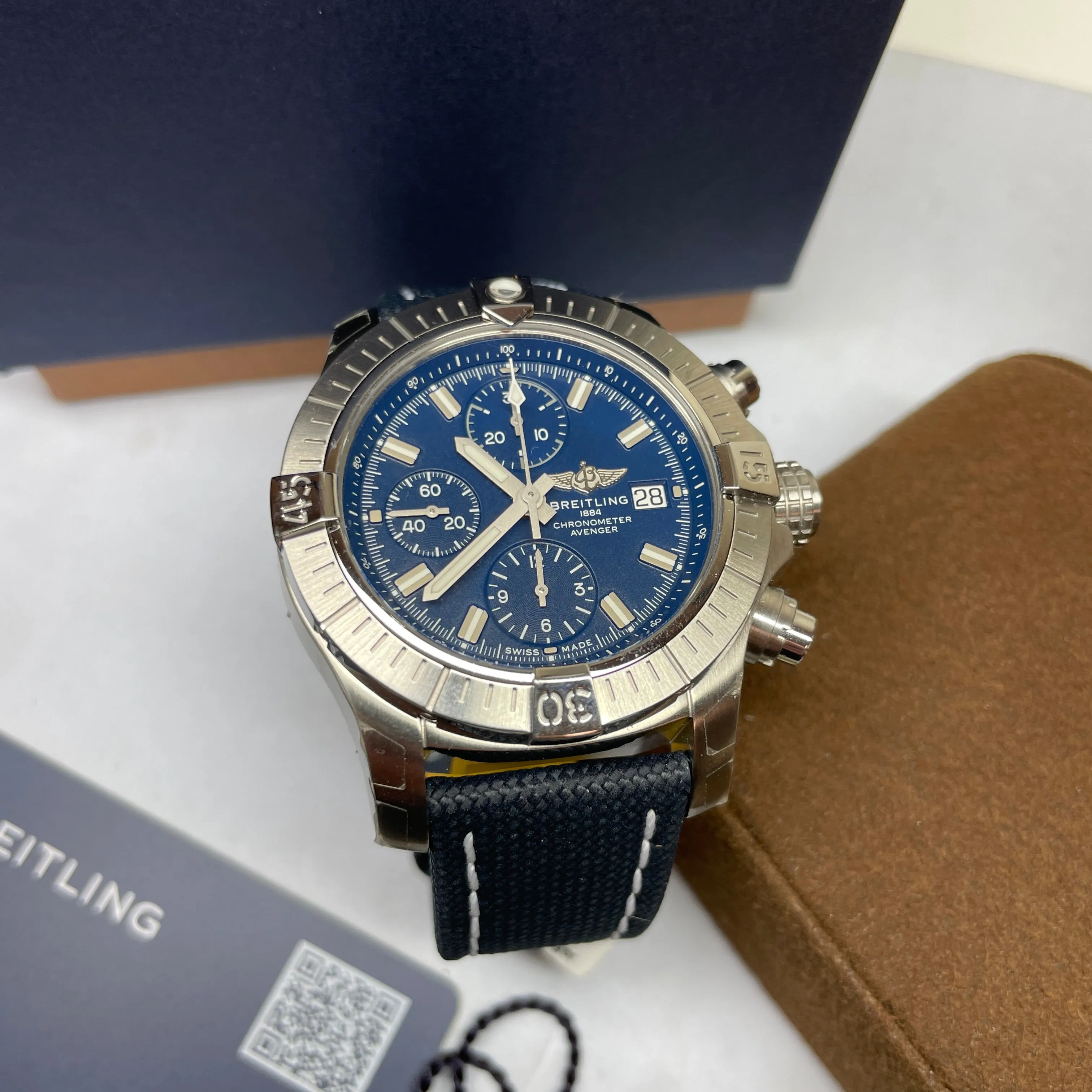 Pre-Owned Breitling Avenger Chronograph 43mm Blue Watch A13385101C1X2