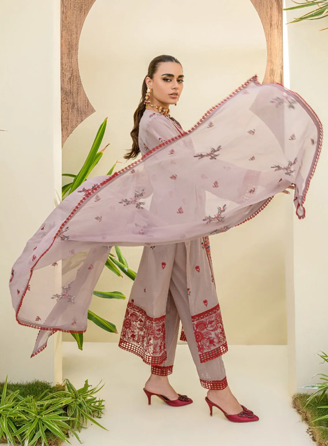 Souz-E-Ulfat By Addee Embroidered Lawn Stitched 3 Piece Suit - AD24SU SM-010 ZAAMIRAH