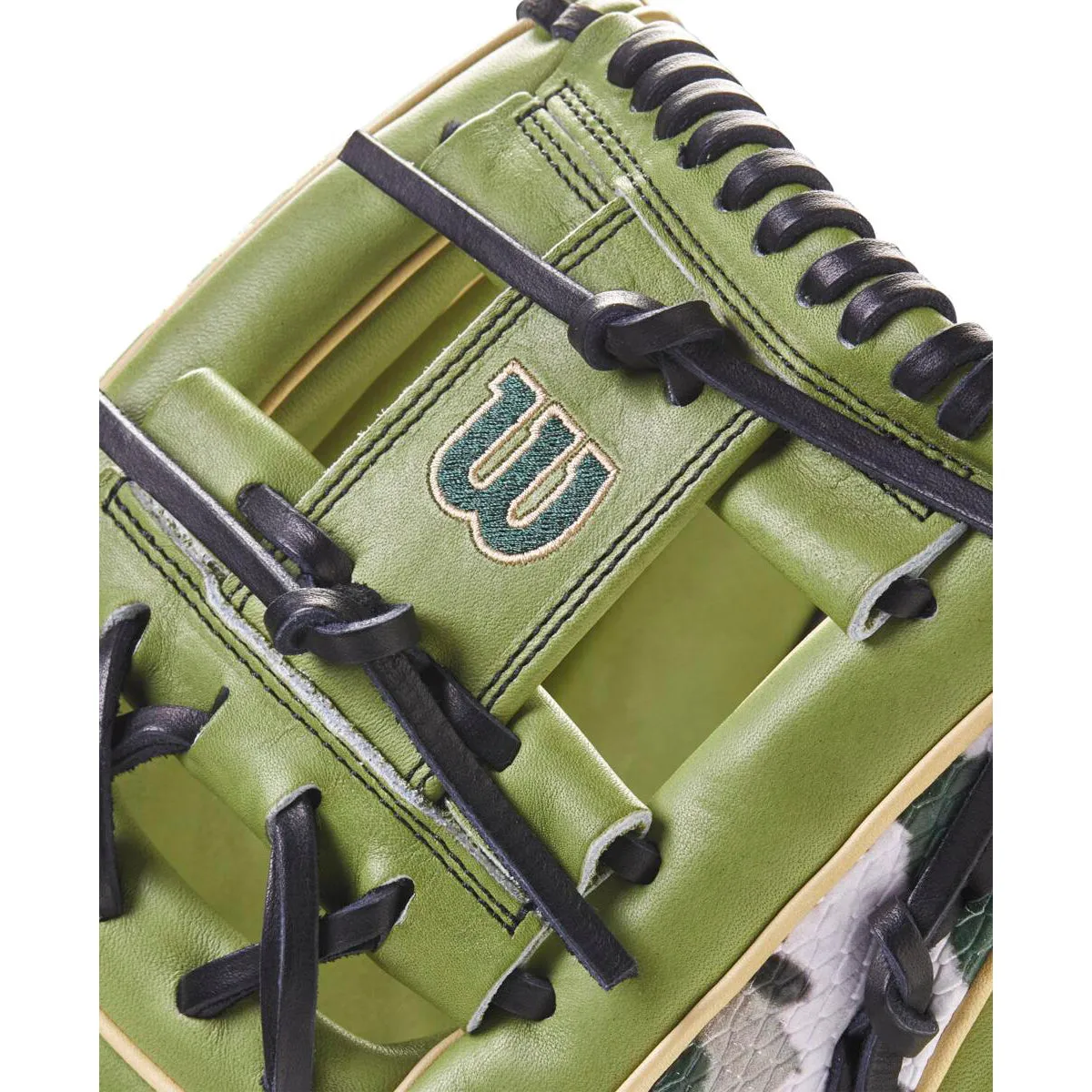 Wilson A2000 1975 11.75 Baseball Glove - GOTM November 2023: WBW1016901175