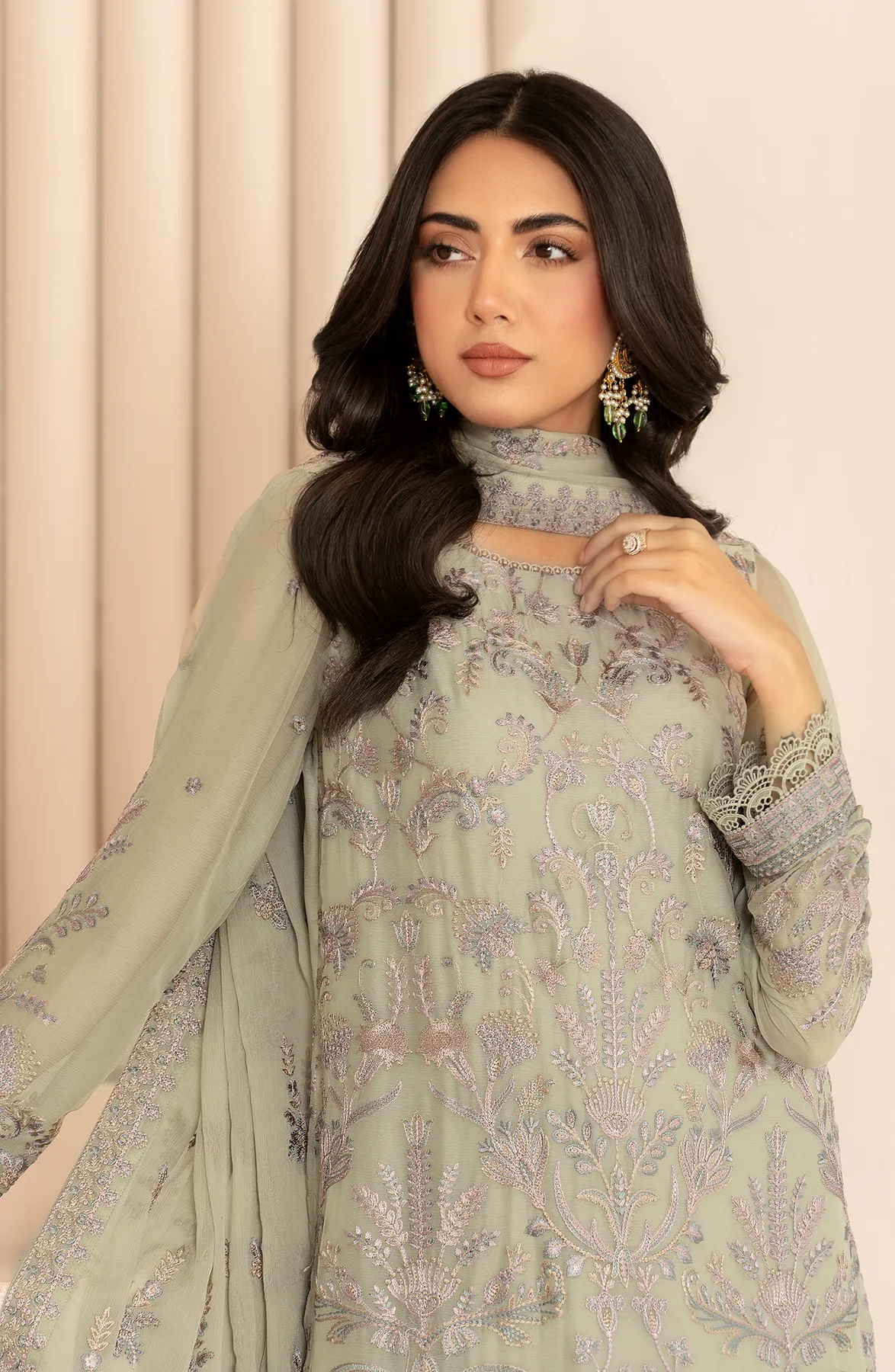 Zarif Thread Works Embroidered Chiffon Unstitched 3Pc Suit ZL-04 AFSA